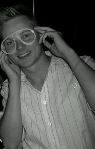 Love my fam and friends, work @ SOC as an SEO strategist. Party Hard ALWAYS