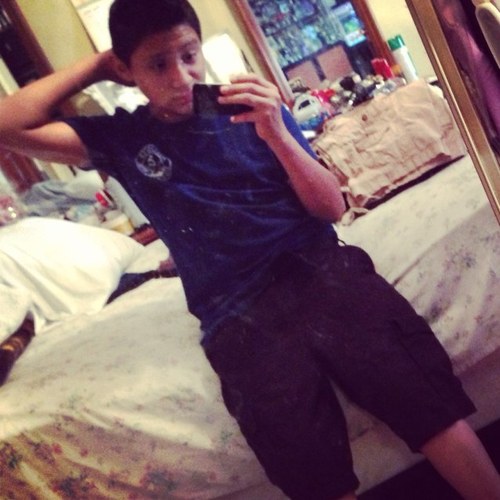 _Elvis_Flores_'s profile picture. 