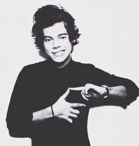 FOLLOW @zarianiall FOR A FREE FOLLOW