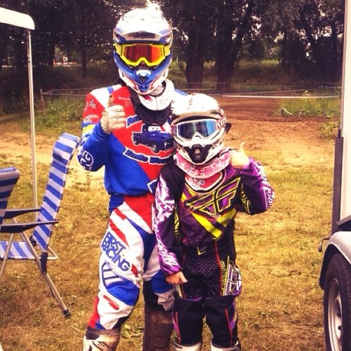 -Mx friends with @freekslapak94. - Mx Mon Rider in the Mx2 jeugd 2 takt class