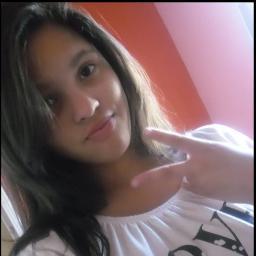 o melhor lugar do mundo nao precisa ser perfeito
só precisa ter eu e vc ...
sz' amo vc *-*