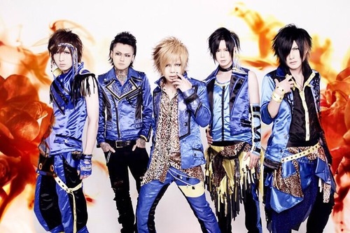 EAT YOU ALIVEの歌詞を不定期に呟きます。Lyrics of EAT YOU ALIVE, irregularly, Tweet.