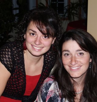 Deux soeurs passionnées de l'enseignement et fières de bâtir sur l'Éternel... Français, FLS, Ressources Pédagogiques, Révolution en Éducation!
