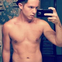 I'm a fan of @simoncurtis 
I make edits images and gifs, if you have tumblr, follow me there too.