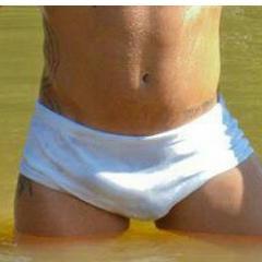 Sigo todos que me seguirem, amo sexo, passivo, 18 anos... SKYPE: caio.almeida102