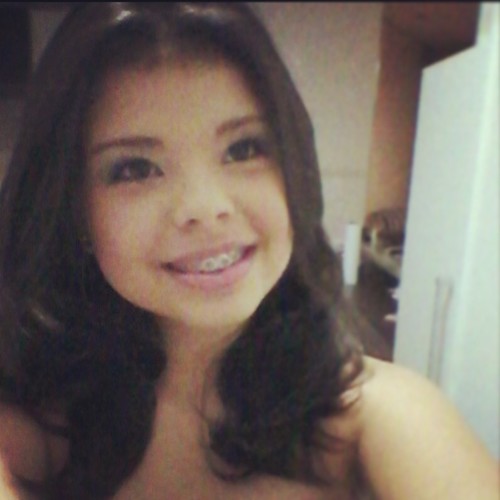 instagram - @lee_plata ..... kik - lee_plata .. falem comigo eu sou legal :-)