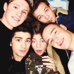 Well idk follow @undercovernarry if you please. If not just enjoy the follow woot woot