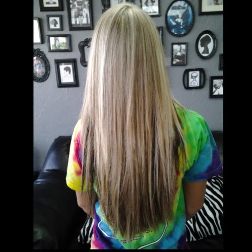 real_bitch14's profile picture. 