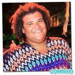''Prefiro ficar com todos os defeitos que as pessoas dizem que eu tenho do que fingir ser alguém que não sou.
