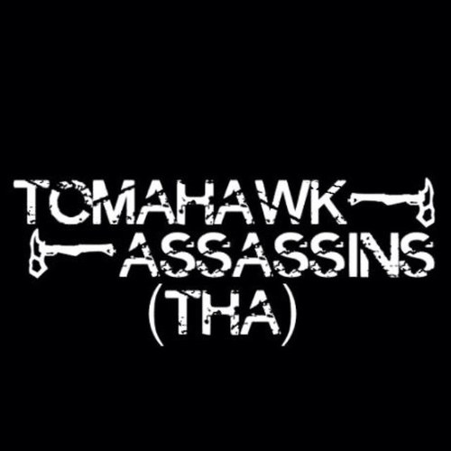 We are a cross map balistic knife, tomahawk/throwing knife clan we also quickscope and trick shotting clan also.