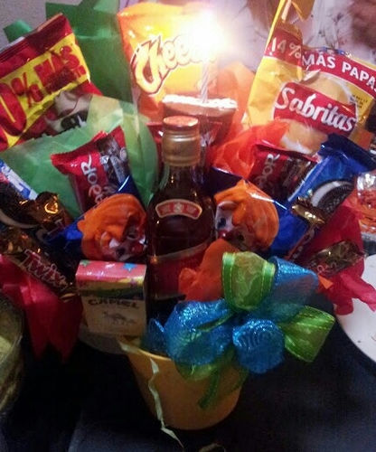 Endulzamos ese día tan especial con un detalle original que llega Directo al Corazón! SOMOS LA OPCIÓN PERFECTA PARA TI!