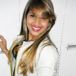 “Acho que pouca gente ama, de fato. A maioria só tem medo da solidão.”