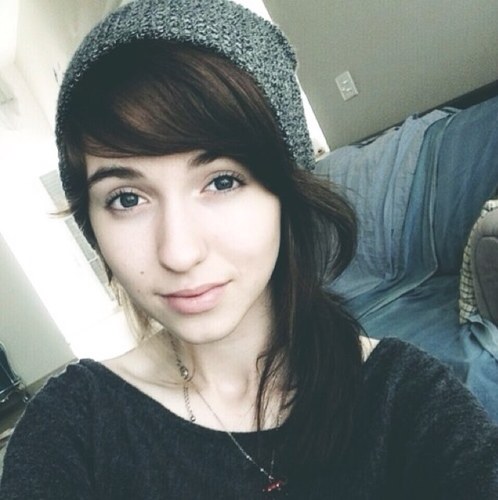 Hi I'm Crystal but you can call me Cris & I'm 17,' I'm married to @FauxingLevi he's my true love :) If you touch him ill kill you -.- [RP/Married]
