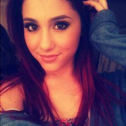 Hi. This is a free follow from @loveygrande. ilysm ok stay fab, I follow back ♡