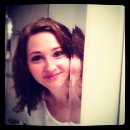 yeschef33's profile picture. Food. Family. Friends.