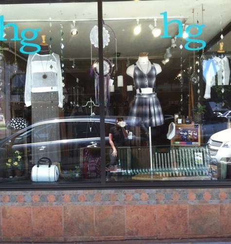 shophgboutique's profile picture. 