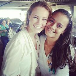 fã da @klaracastanho e @oliveiraspaola
