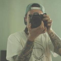 Skate or die, futebol, cinema,cerveja e mulher..Me