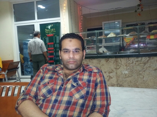 Hatem_Onsy's profile picture. arabic teacher