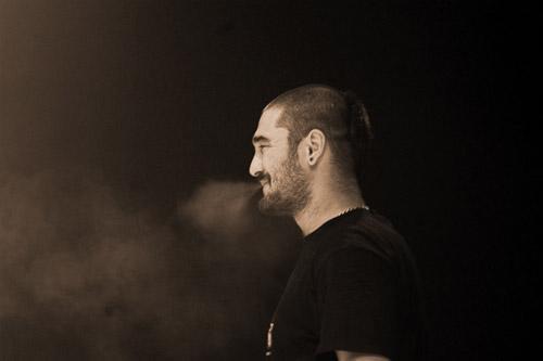 FlowPesado's profile picture. Publicando flow con cojones.