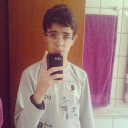 13 anos,brasileiro ,feliz me seguem que vcs iram descobrir como eu sou

http://t.co/NS9xgAuJi7

http://t.co/HUUokRS43P

https://t.co/TZmi5dExxH