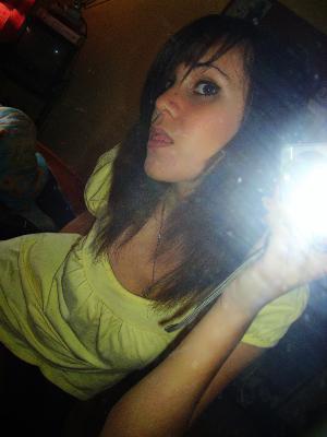 Don't judge me and i won't judge you ! Just an italian girl, fan of Enrique Iglesias ! Follow me & i'll follow you back ! xx