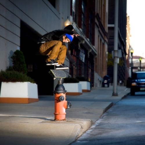 Email-skatehardtimes@aol.com
