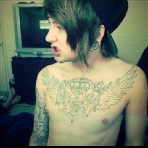 i had 2 make a third account old account:@aidenafterlife kik:austinsbabeh Gay and 17.     ~R.I.P Mitch Lucker~