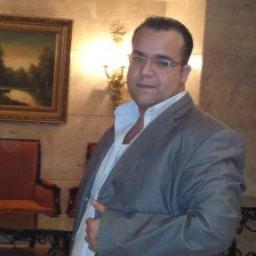 محامى حر . اعمل فى مجال القضايا الجنائية والاسرة والمدنية .
