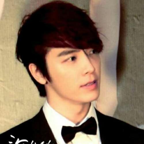 [VERIFIED] @KoreanRole_RP | 86 Lines | Lead Dancer of Super Junior