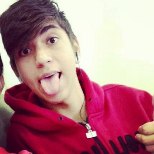 #Aries “Se você encontrar um caminho sem obstáculos, ele provavelmente não leva a lugar nenhum.”