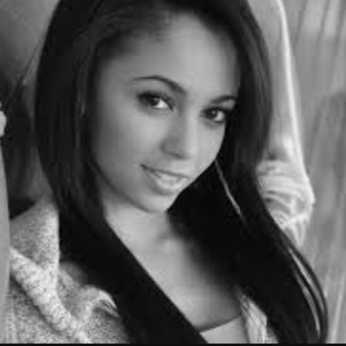 (RP)Hi I'm Sarah, I'm a vampire. Im 17 forever.
- Single- ;)