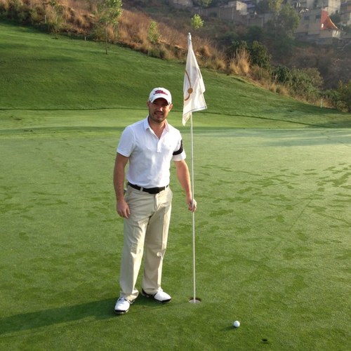 RenatoSandovalM's profile picture. 