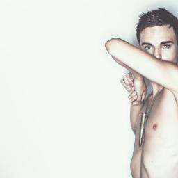 Minimalist fashion blog by Shayla Torres