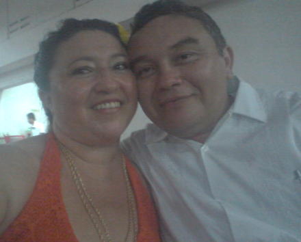 Soy mujer agradecida con Dios, sensible, enamorada, madre, transparente, me gusta cantar, tocar guitarra, entrego mi amistad de corazón.. Odio la Injusticia!!!