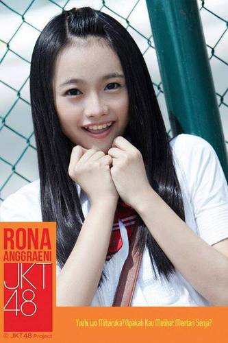 Hanya sekedar FANS Rona ( Ayen )