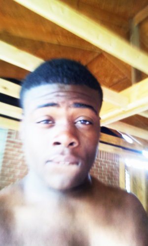 I'm just an ordinary person, trying my best to make it..!!!#TeamBulldogs #TeamHandsome #TeamDarkSkinned