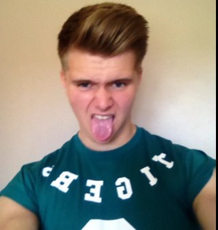 - 18.cambridge.motocross - Follow my beautiful girl @jasjas_96! Her butt is mine so hands off. -_-