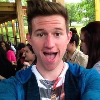 I FOLLOW BACK! I ❤ RICKY DILLON!