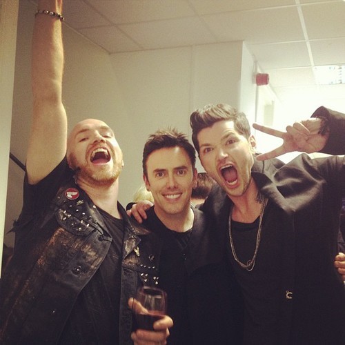 bechampionss's profile picture. hey I use this account for #mtvhottest The Script , feel free to follow i follow back . and RT my tweets .. The Lads should win this . wohoo