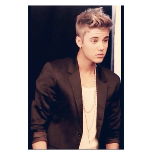 I'm here to support my favorite person on earth! ♡saw @justinbieber on 4.5.2013♡ #Belieber