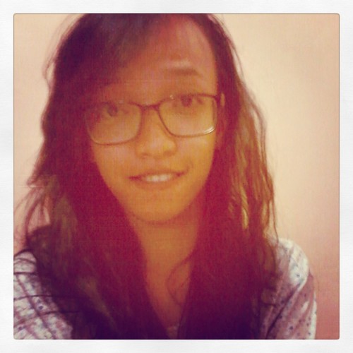 WikiDewi's profile picture. 