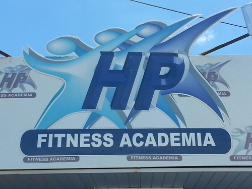 Academia com Equipamentos novos e modernos, e professores capacitados na área de fitness. Responsável: Profº Higo Leandro (84) 3618-0502
