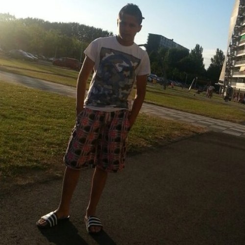 @Ramazann_68 #14 jaar# *zuiderzee-college* FENERBAHCE !❤