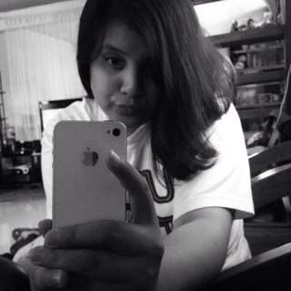 KthPcms's profile picture. Imperfect. Human. Existing. Not pretty. Fat. But GOD loves me. No pain at all : ❤