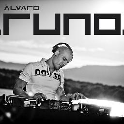 12 years as Resident Dj in Madrid. House music lover & vocational speaker.