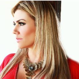 Rossbernardes's profile picture. Trabalha na  Empresa Talento Brasil Eventos e Models. atuando a 16 anos em Brasília, São Paulo, Rio de Janeiro em eventos corporativo, sociais e cultural.