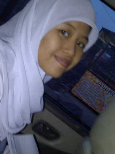 Sewa mobil surabaya