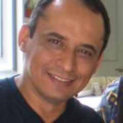 Jornalista, publicitário, corretor de imóveis. No rádio, apresenta o Terço com a Família, pela Rádio Cultura de Sergipe (AM 670), das 18h às 19h.