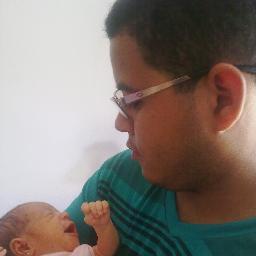 1 em cada 4 pessoas tem alguma deficiência mental. Fique de olho em três dos seus amigos. Se eles parecerem normais, o retardado é você!
